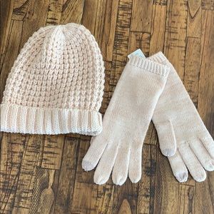 Ann Taylor LOFT knitted light pink hats, gloves